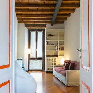 https://brera-20-apartment.italymilanhotels.net