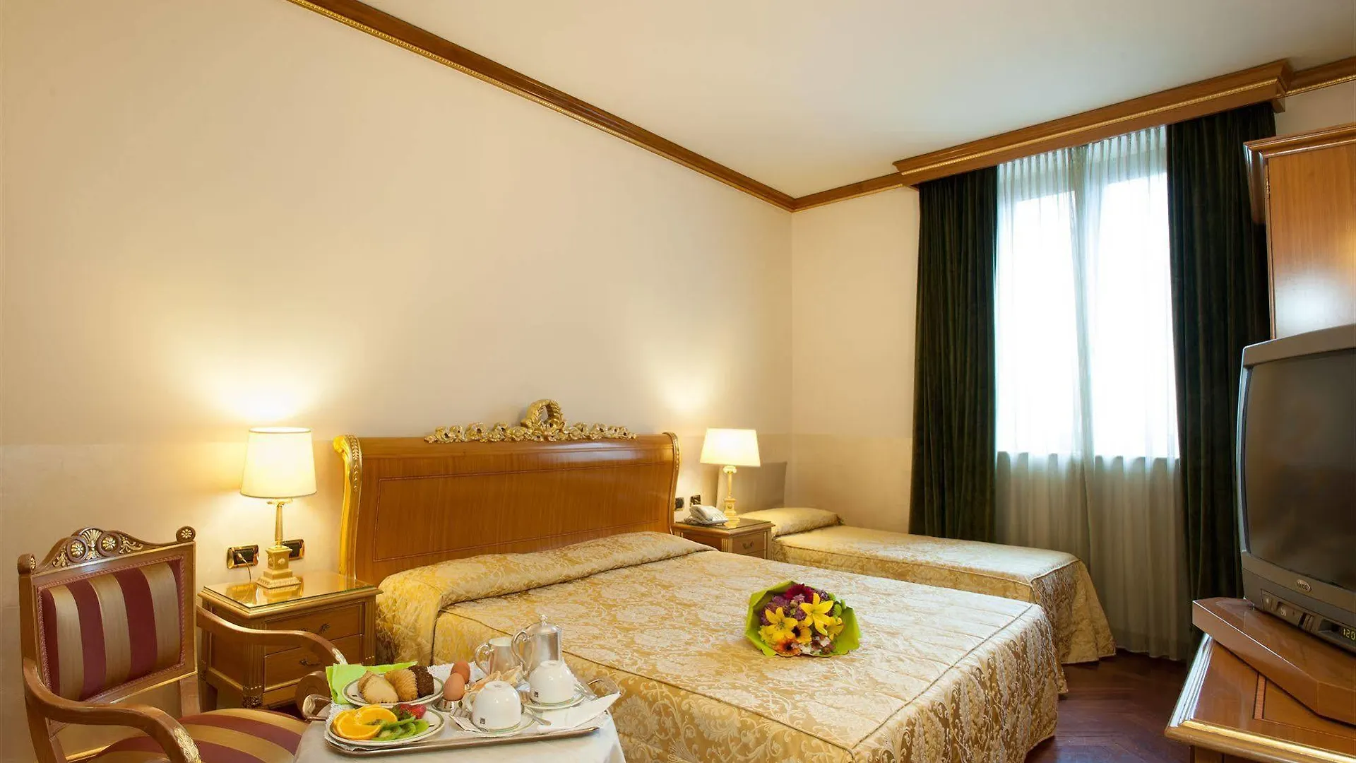 Hotel Marconi Milan 4*,  Italy